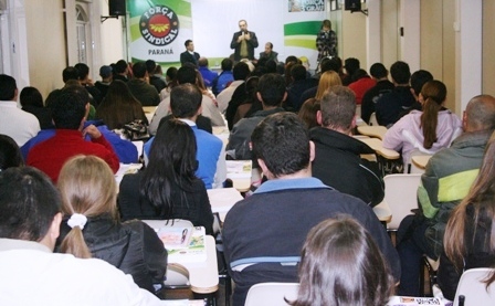 Força PR e Faculdades Camões dão início ao Força 3º grau